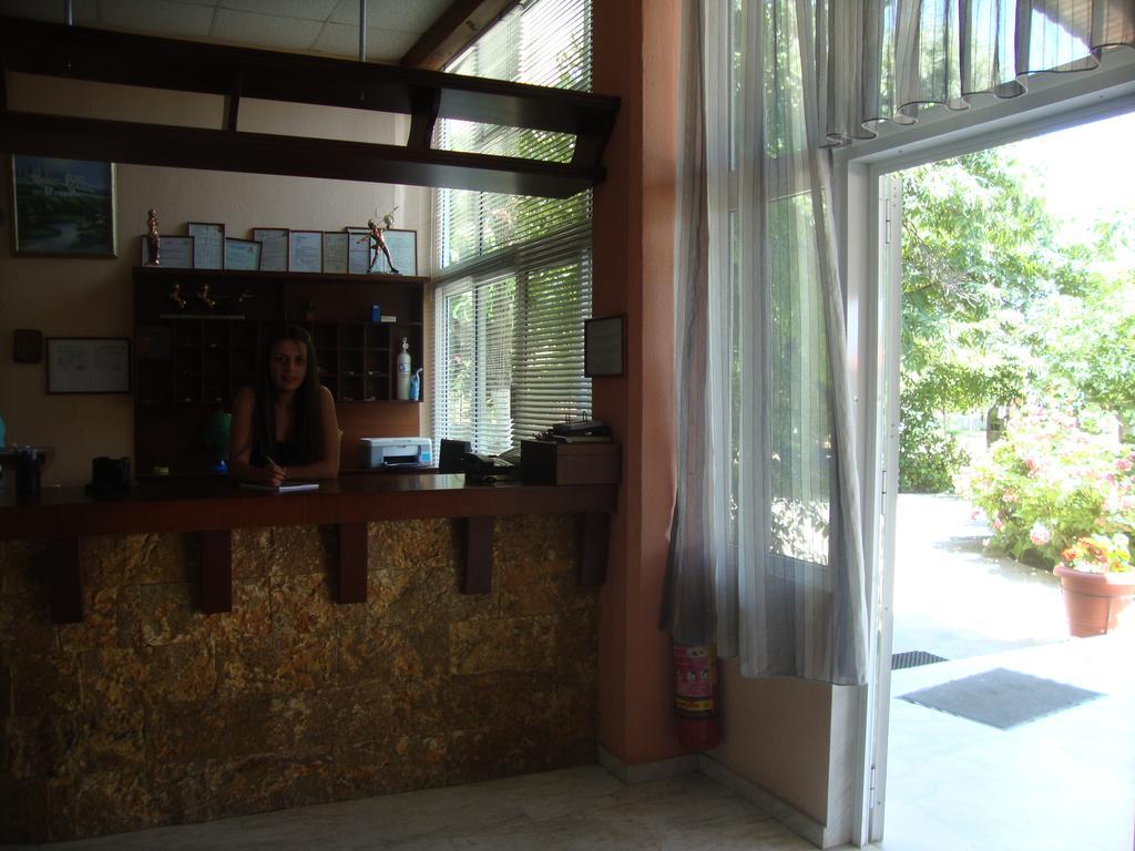 Hotel Pantazis Pandeleímonosz-part Kültér fotó