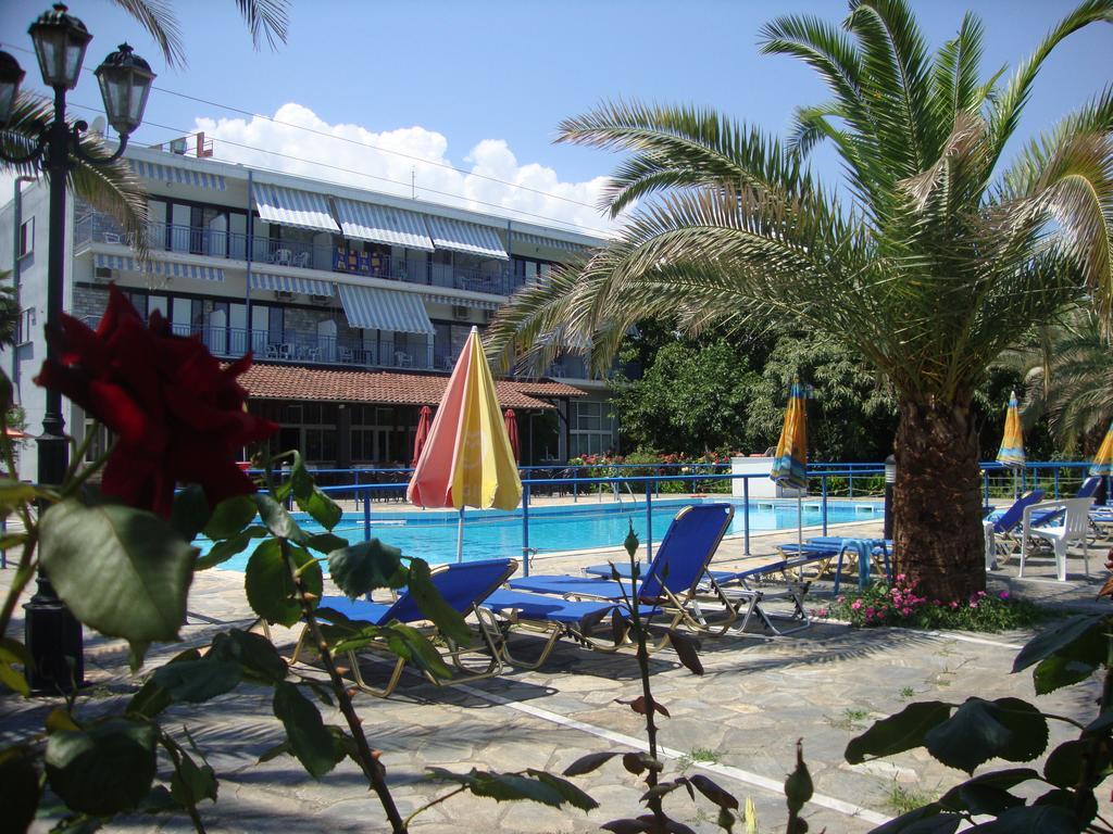 Hotel Pantazis Pandeleímonosz-part Kültér fotó