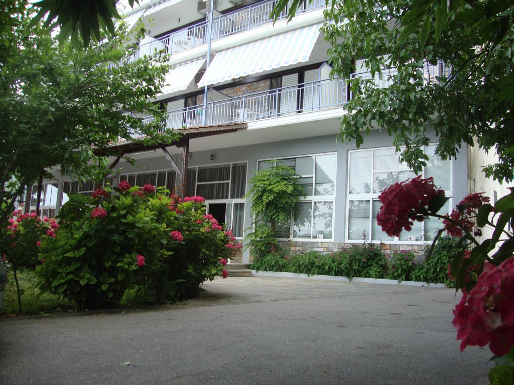 Hotel Pantazis Pandeleímonosz-part Kültér fotó