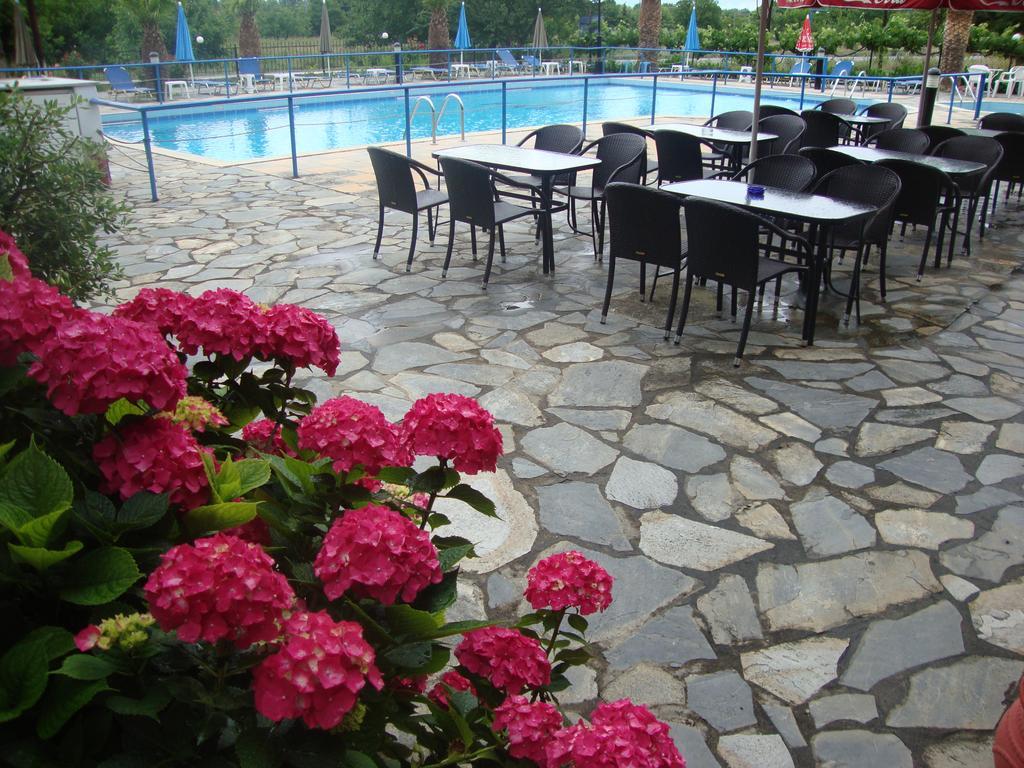 Hotel Pantazis Pandeleímonosz-part Kültér fotó